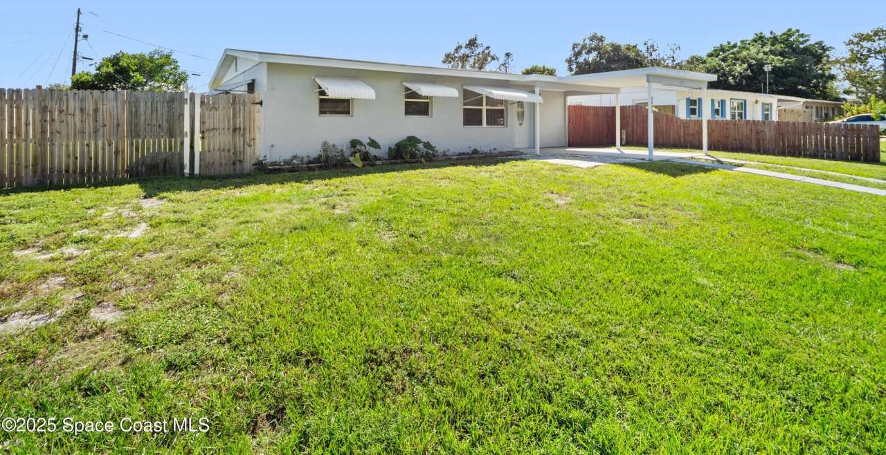 2033 Robinhood Drive