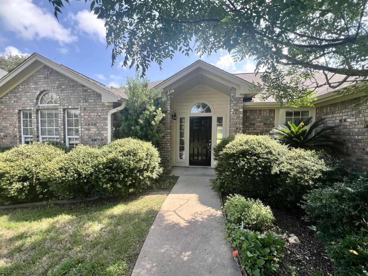 212 Muirfield Street