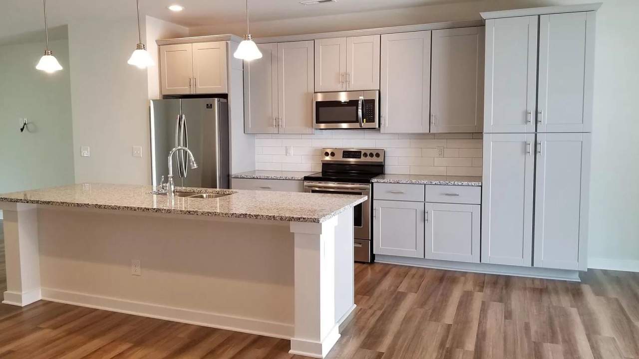 Room in 3 Bedroom Home at 1024 Sharon Towns Dr