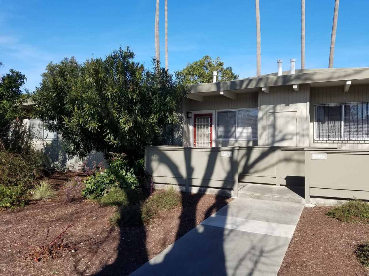 M/I Bonus! Nice Townhouse in Gated Complex, AC, Pool, Refinished Wood Floors, Fresh Paint, Large Patio, Great Location!