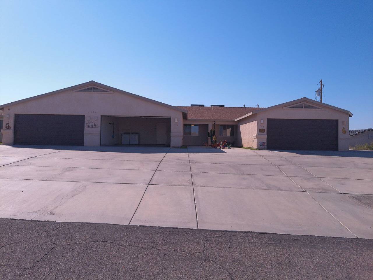 Seasonal rental 2 bedrooms 2 bathrooms