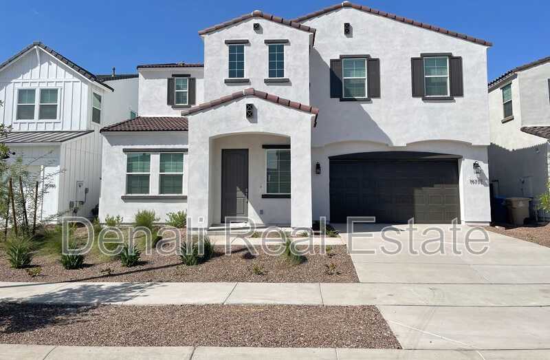 19772 W Exeter Boulevard