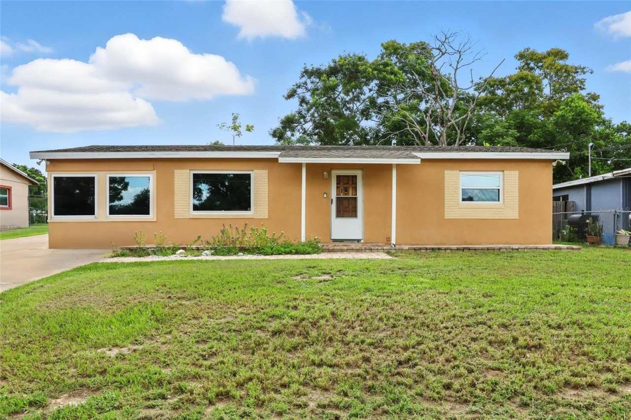 405 N BUENA VISTA AVENUE