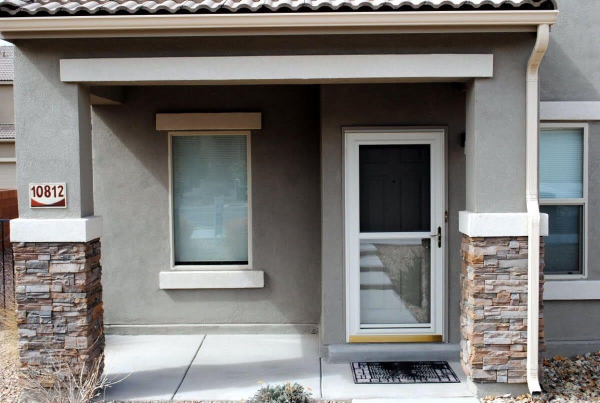 10812 Fort Point Lane NE