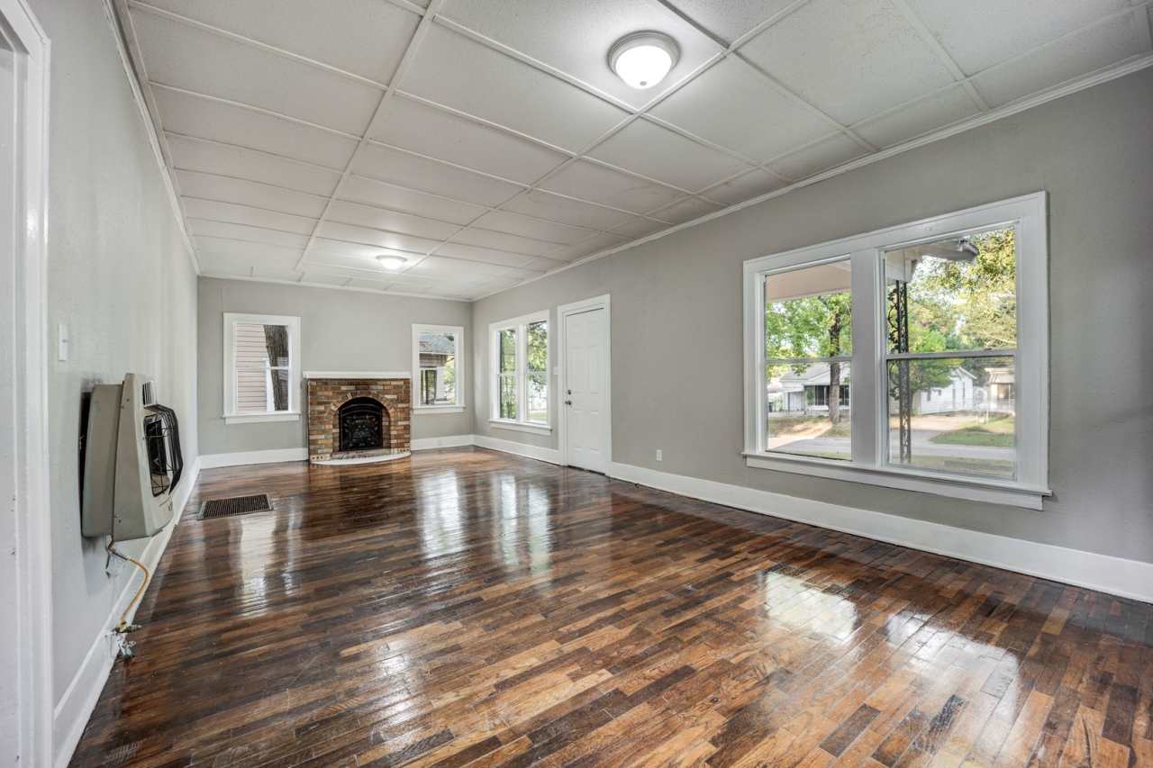 Freshly Updated 3 Bedroom House