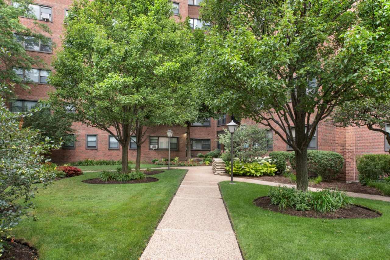 5550 South Dorchester