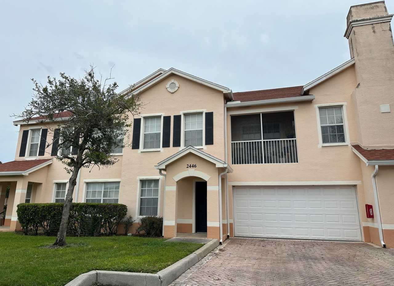 3 BEDROOM 2 BATH 2 CAR GARAGE CONDO