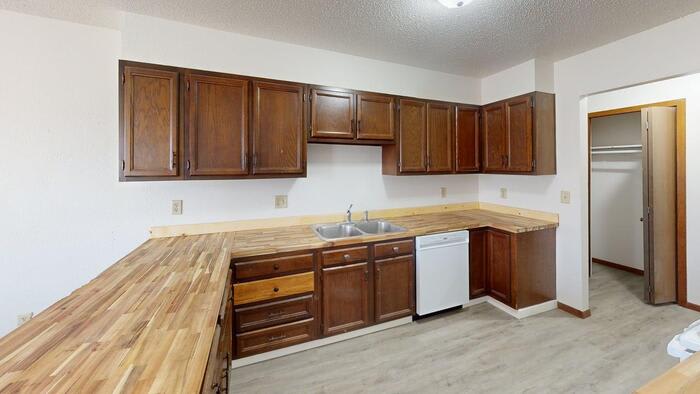 1935 North 11th Street