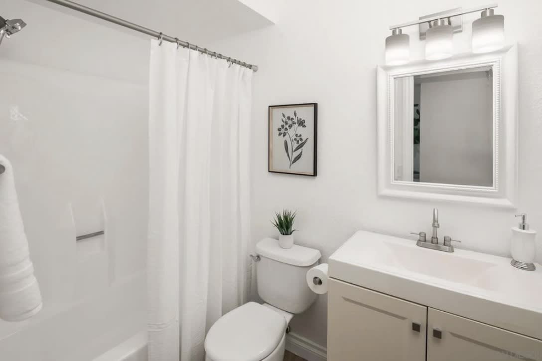 2464 Caminito Ocean Cove