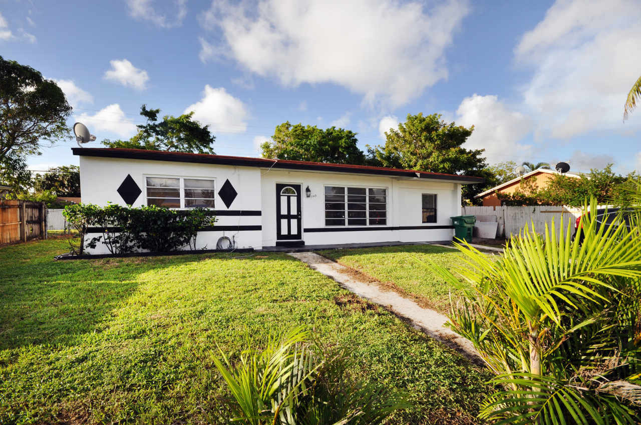 3 Bedroom 2 bathroom Single family house