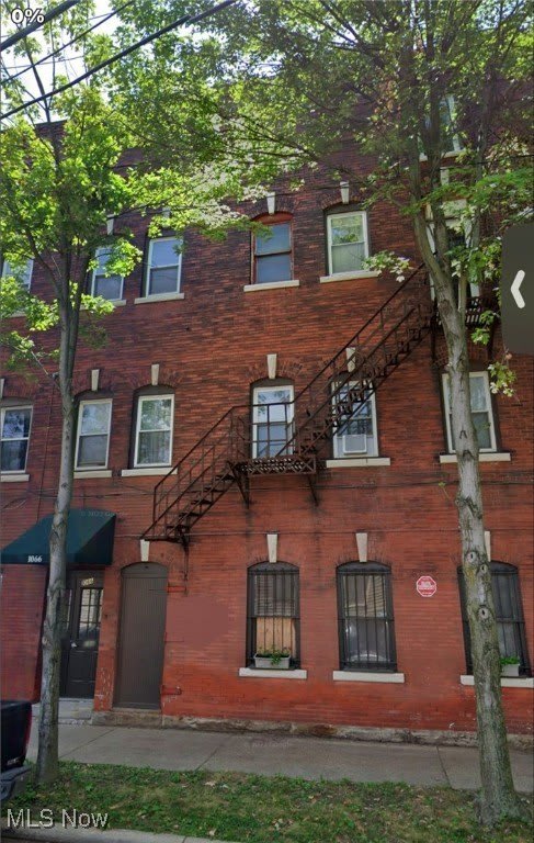 1066 E 62nd Street unit: 8