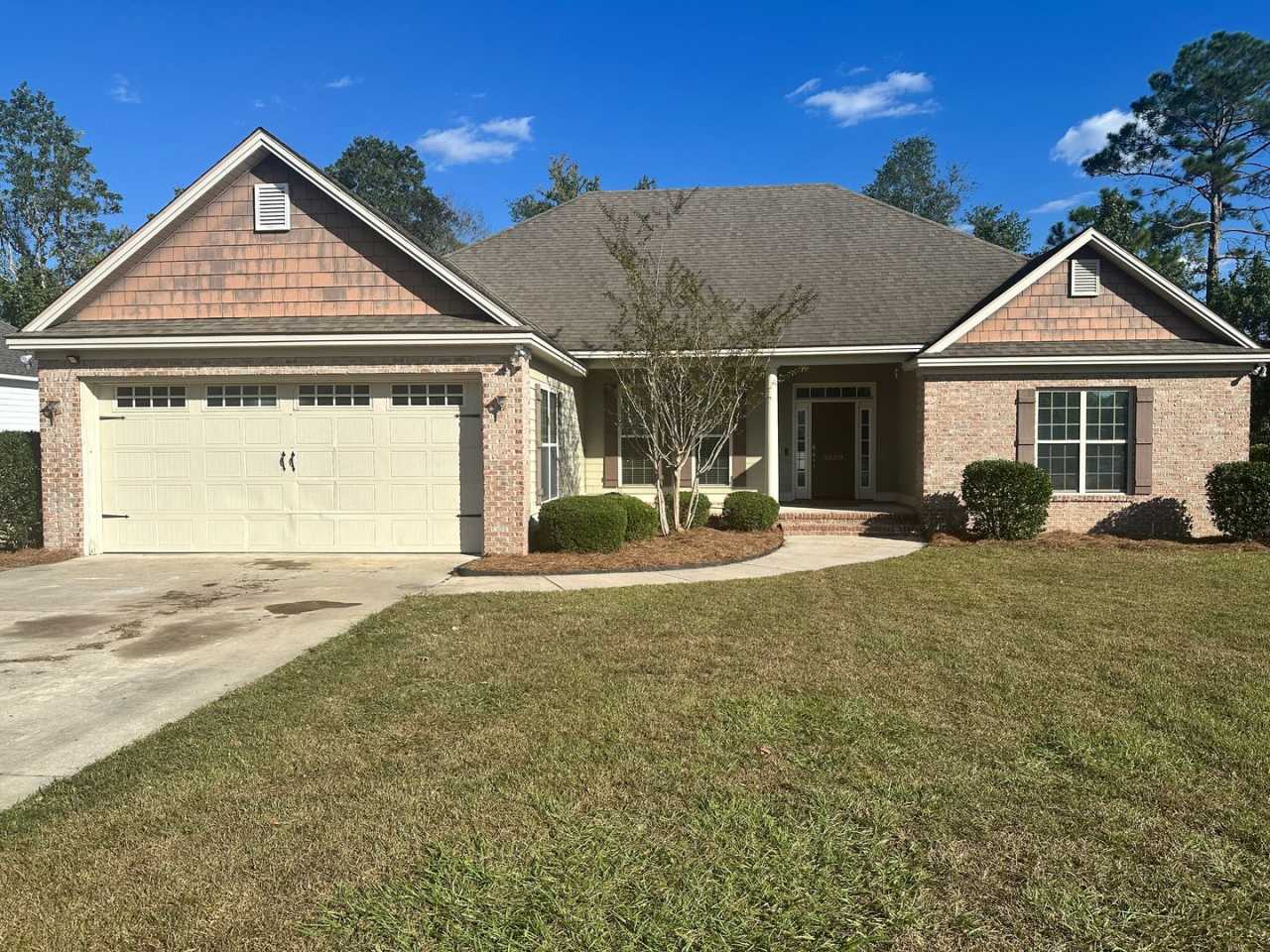 4 Bedroom 2 Bathroom Home in Valdosta