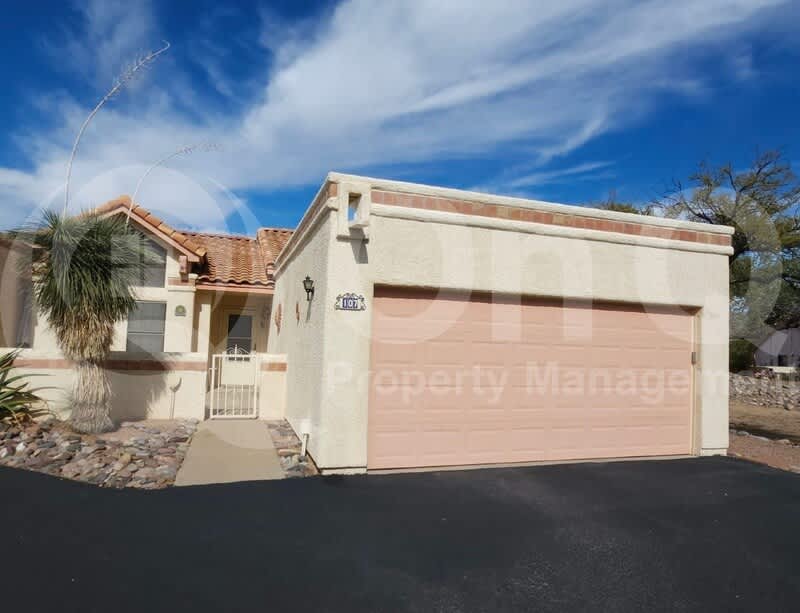 107 East Horizon Circle