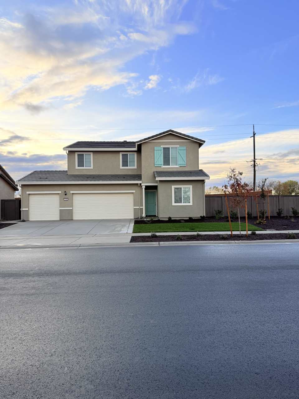 1486 Sea Holly Street