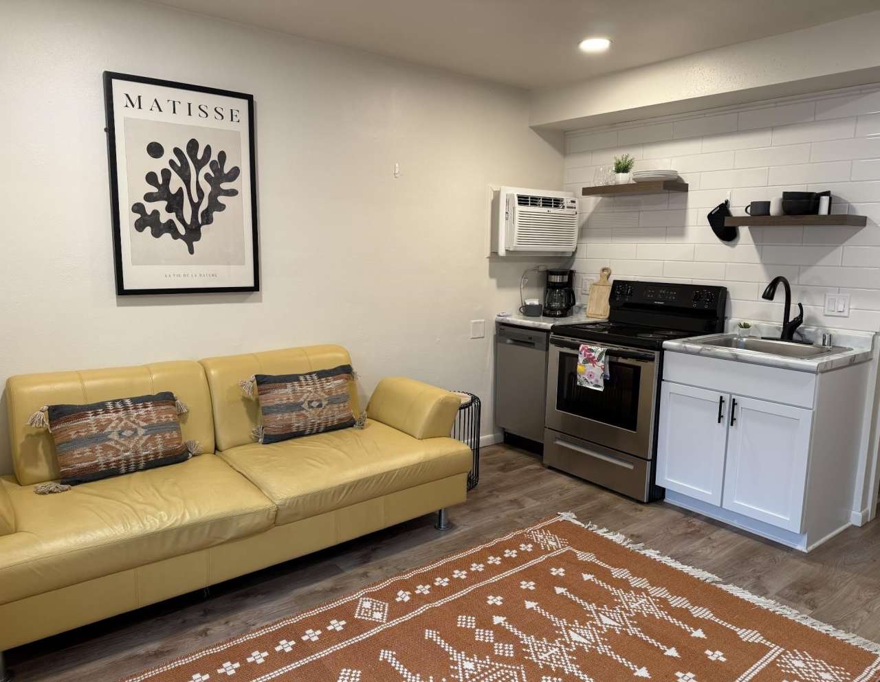 514 E Mifflin Street