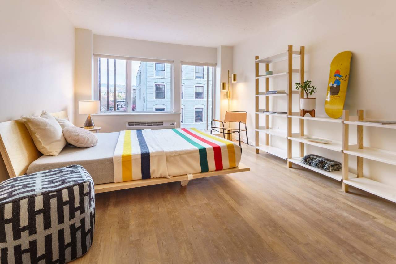 ’Tis the Season for Savings! Get 2 Weeks FREE on All Units—Limited Time Only!