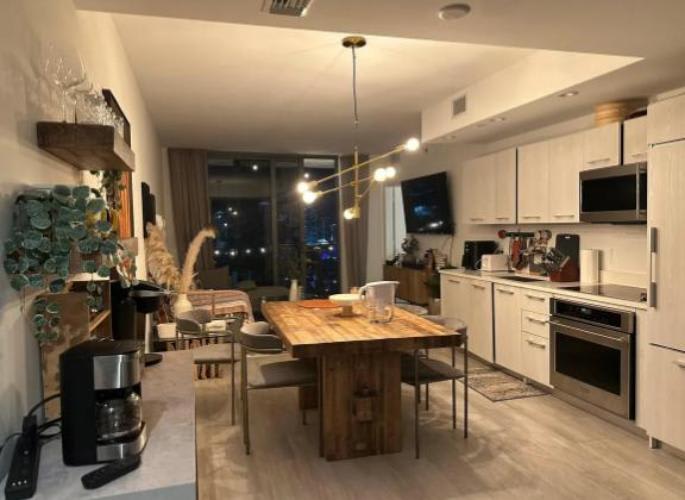 45 Southwest 9th Avenue