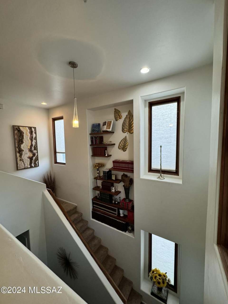 2423 E Autumn Flower Drive