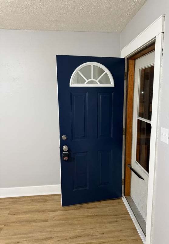 113/115 West Main Street