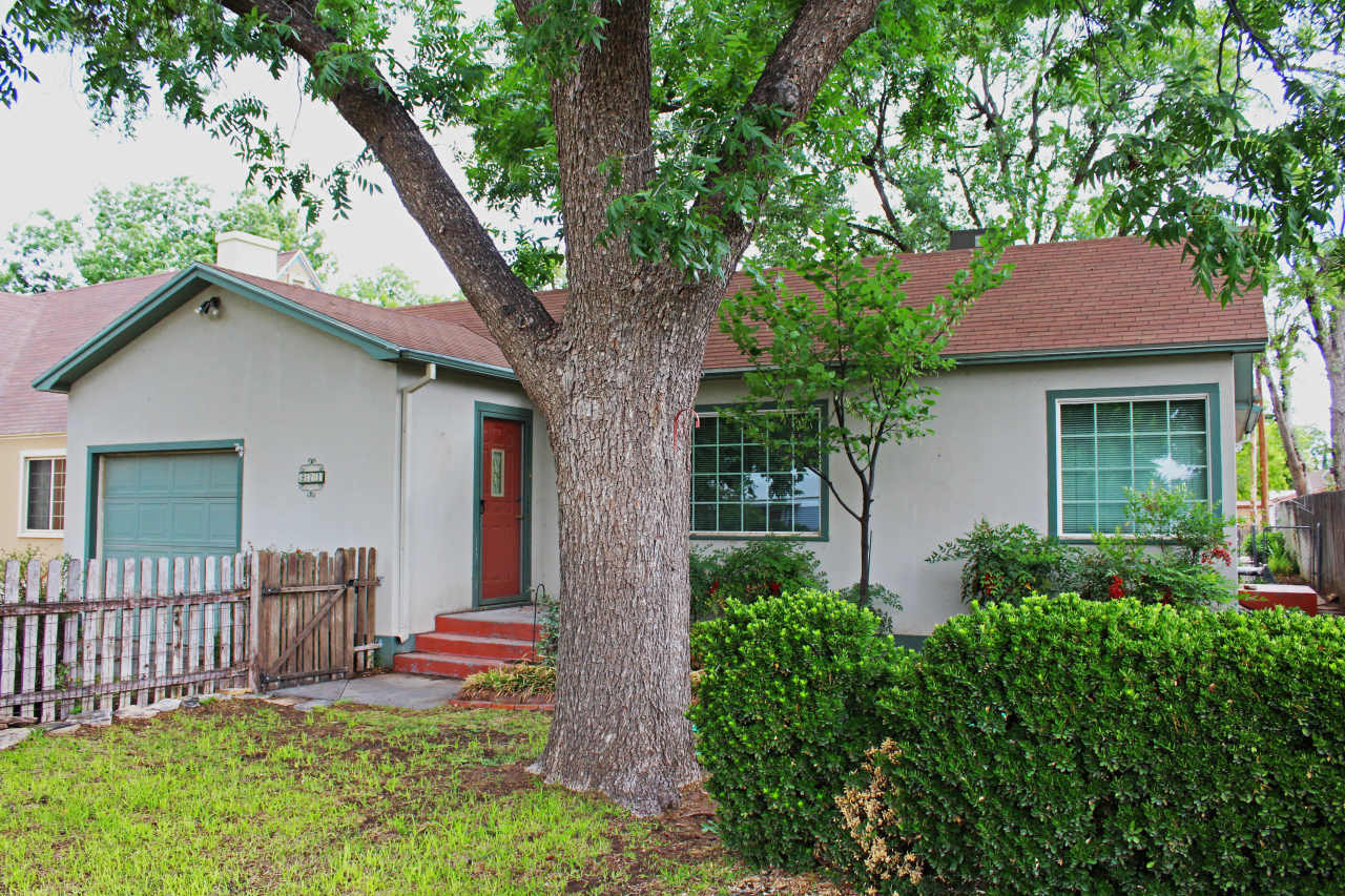 921 North Halagueno Street