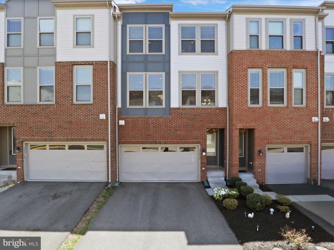 24470 LAUREL THICKET TERRACE