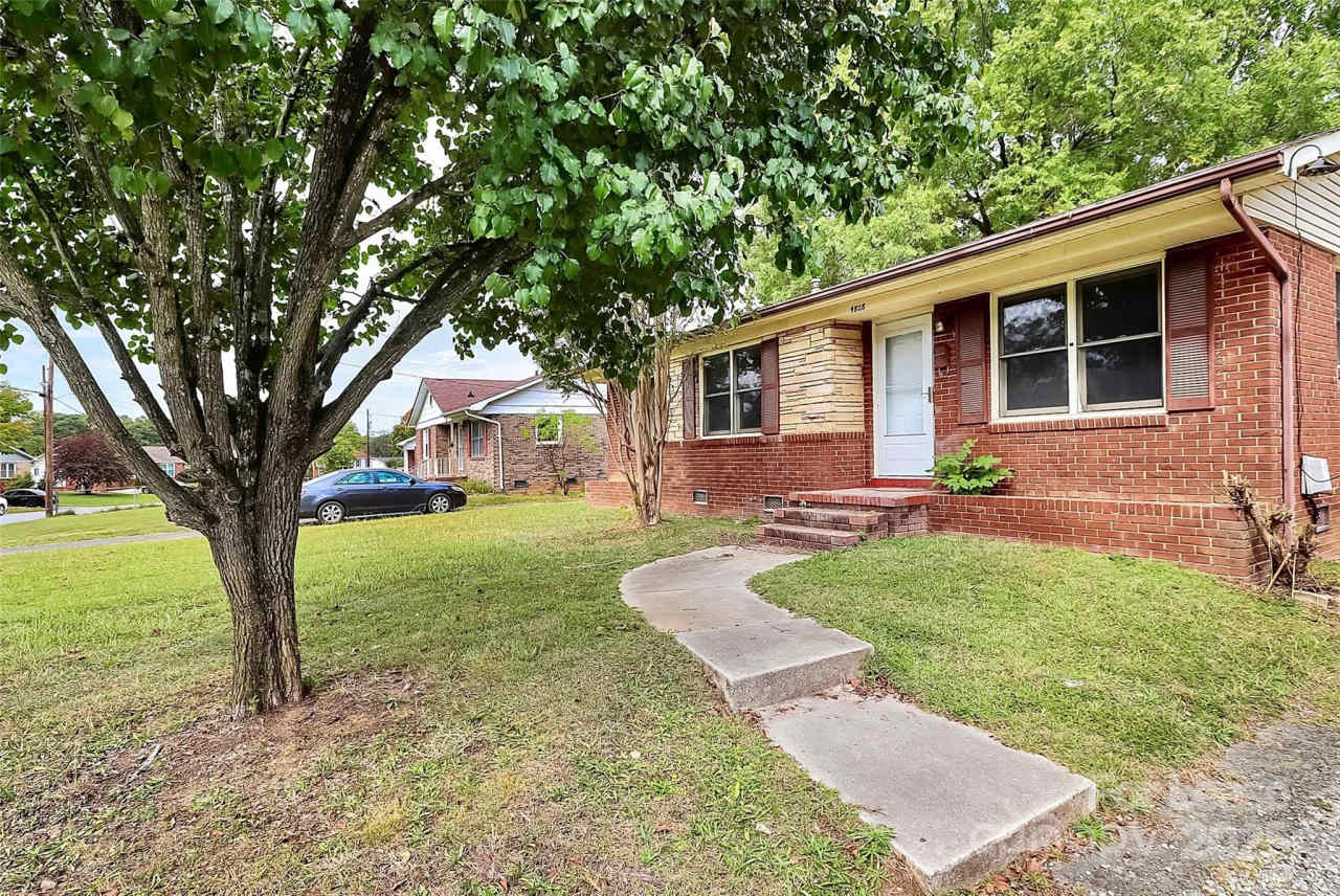 4808 Brooktree Drive