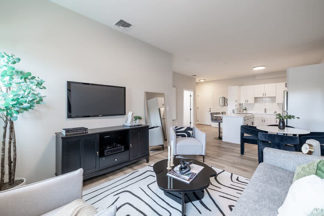 27 South Main Street