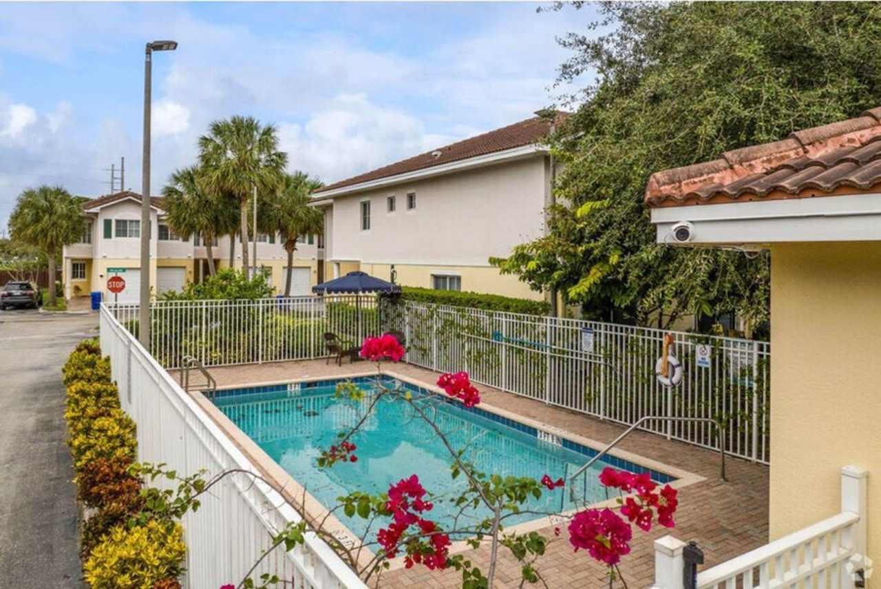 5124 NW 30 Terrace, Fort Lauderdale, FL 33309