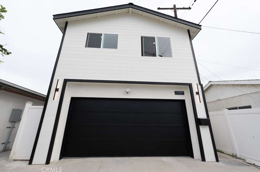 3242 W 187 th Street