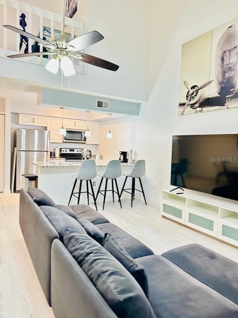 2725 TALLY HO AVENUE