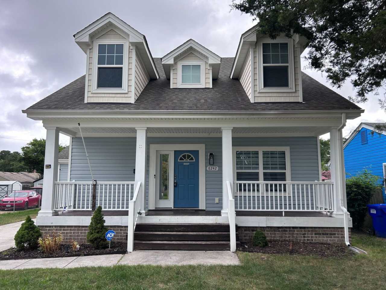 Charming 4-Bed, 2.5-Bath Coastal Cottage – Norfolk Gem!