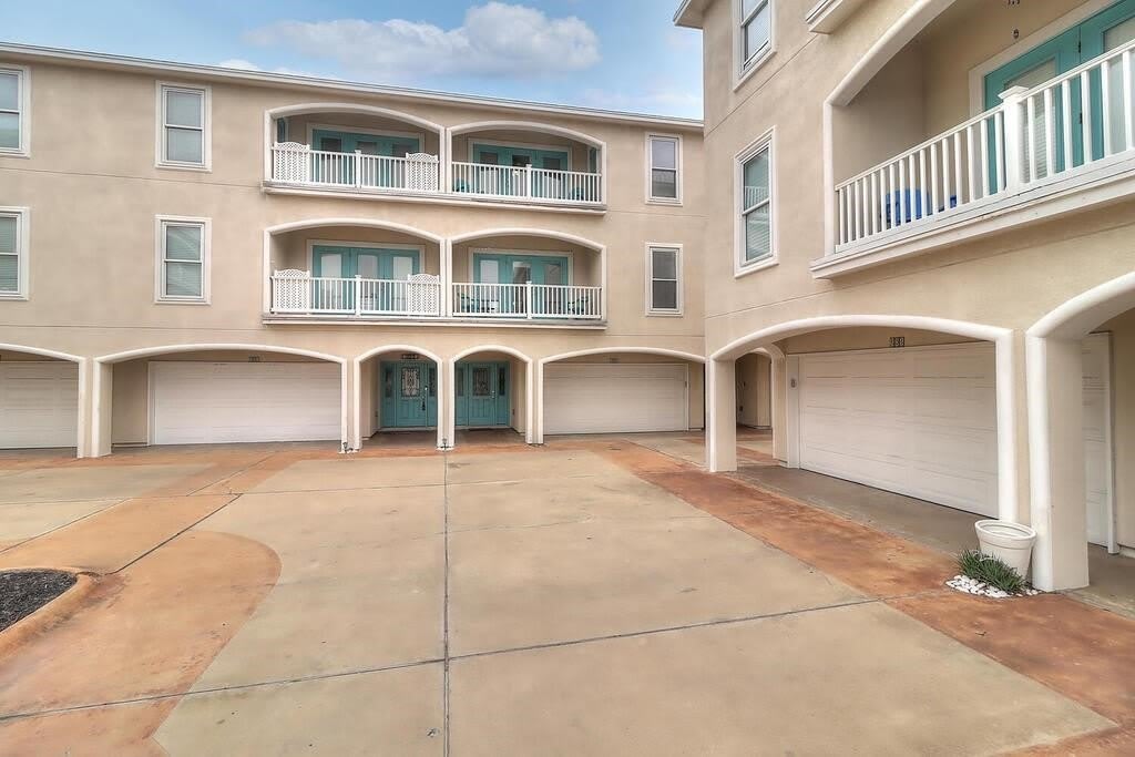 14422 Verdemar Drive unit: 204