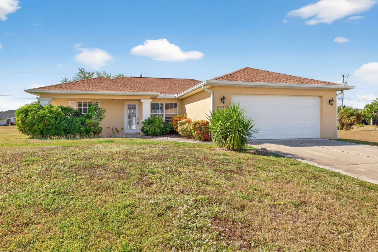 Bright 3-Bed Home in NE Cape Coral with Lawn Care Included