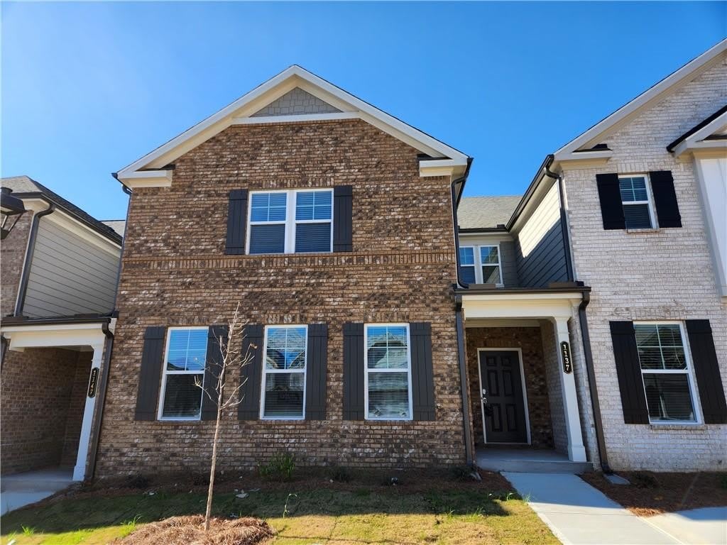 1137 Edwin Lane