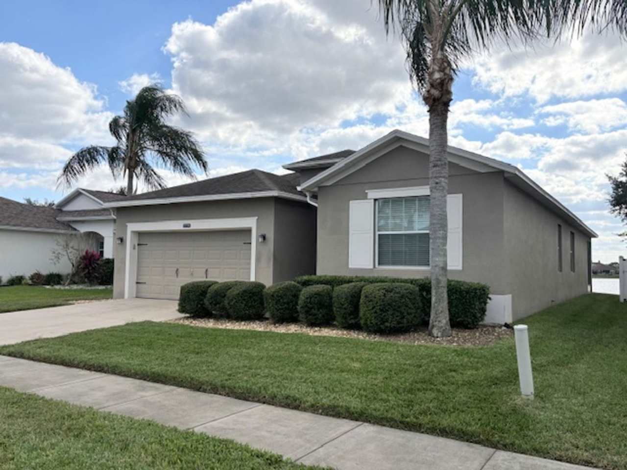 Water View 4/3 in Wyndham Lakes Estates near Lake Nona Medical City and O.I.A.