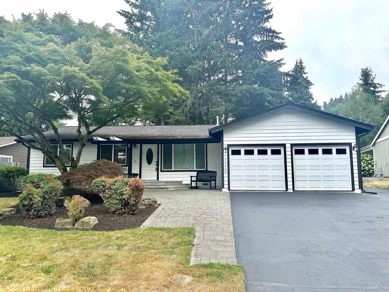 Charming Updated Rambler in Prime Kirkland Location