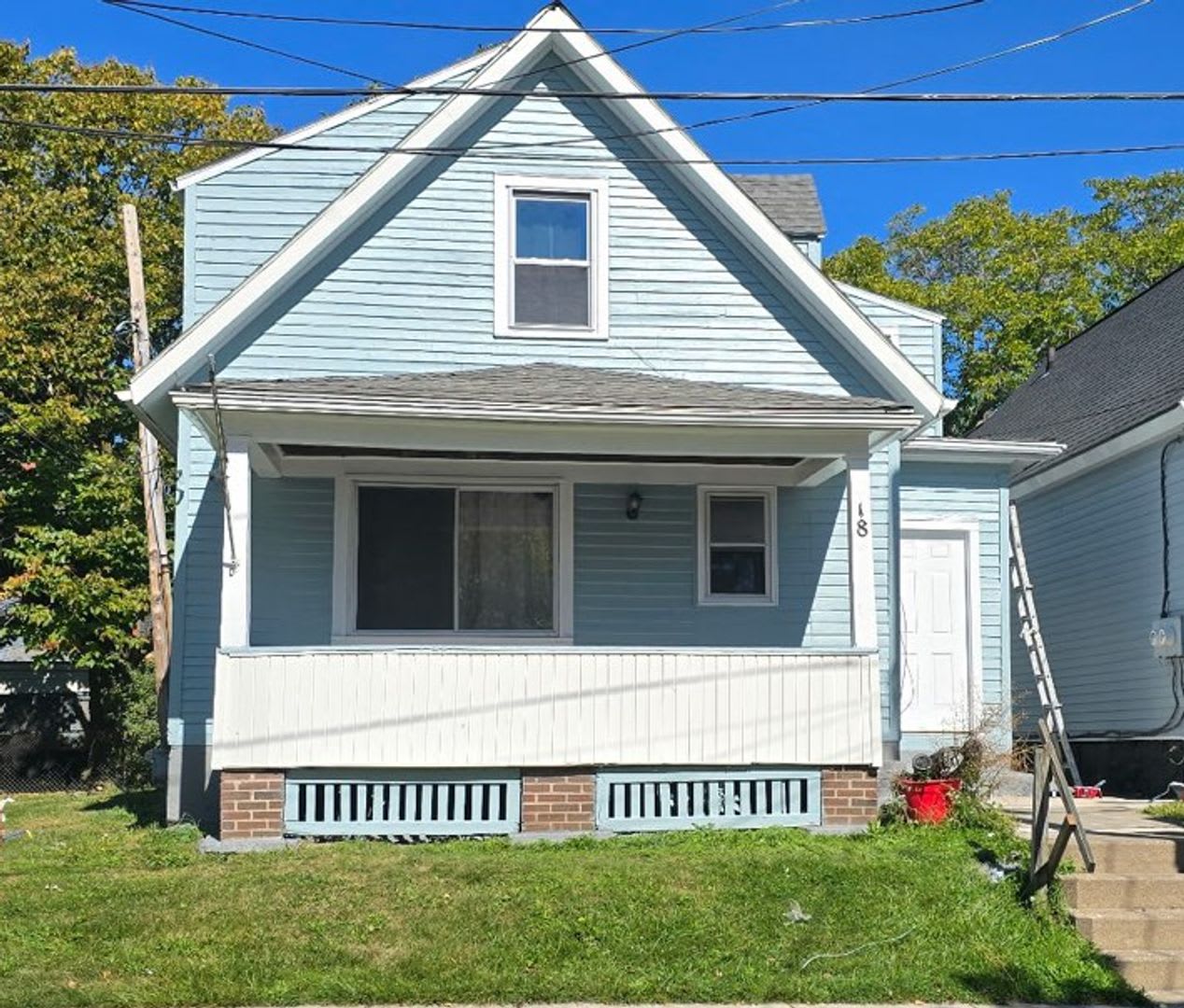 Beautiful 5 bedroom House available