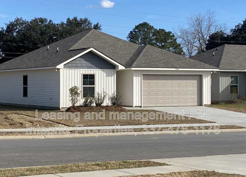 204 Armstrong Dr