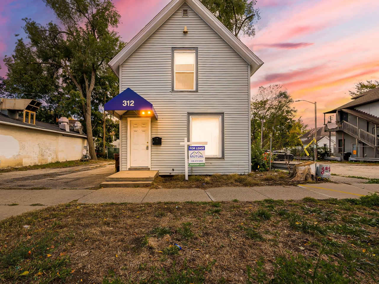 Beautifully Updated 4-Bedroom Home in the Heart of Ypsilanti