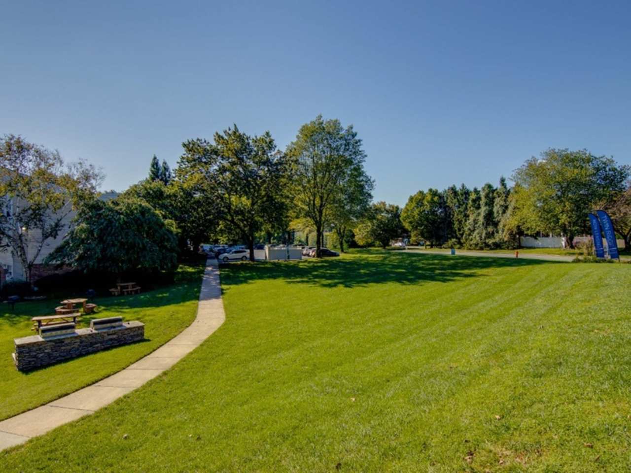 Twin Ridge Apartments