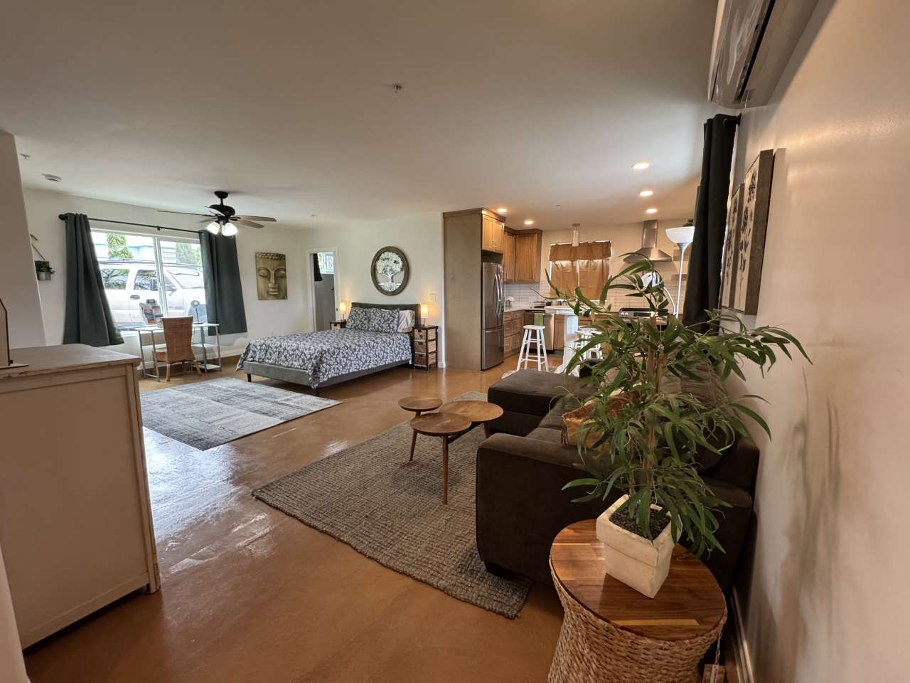 1611 Whaley St Unit 2