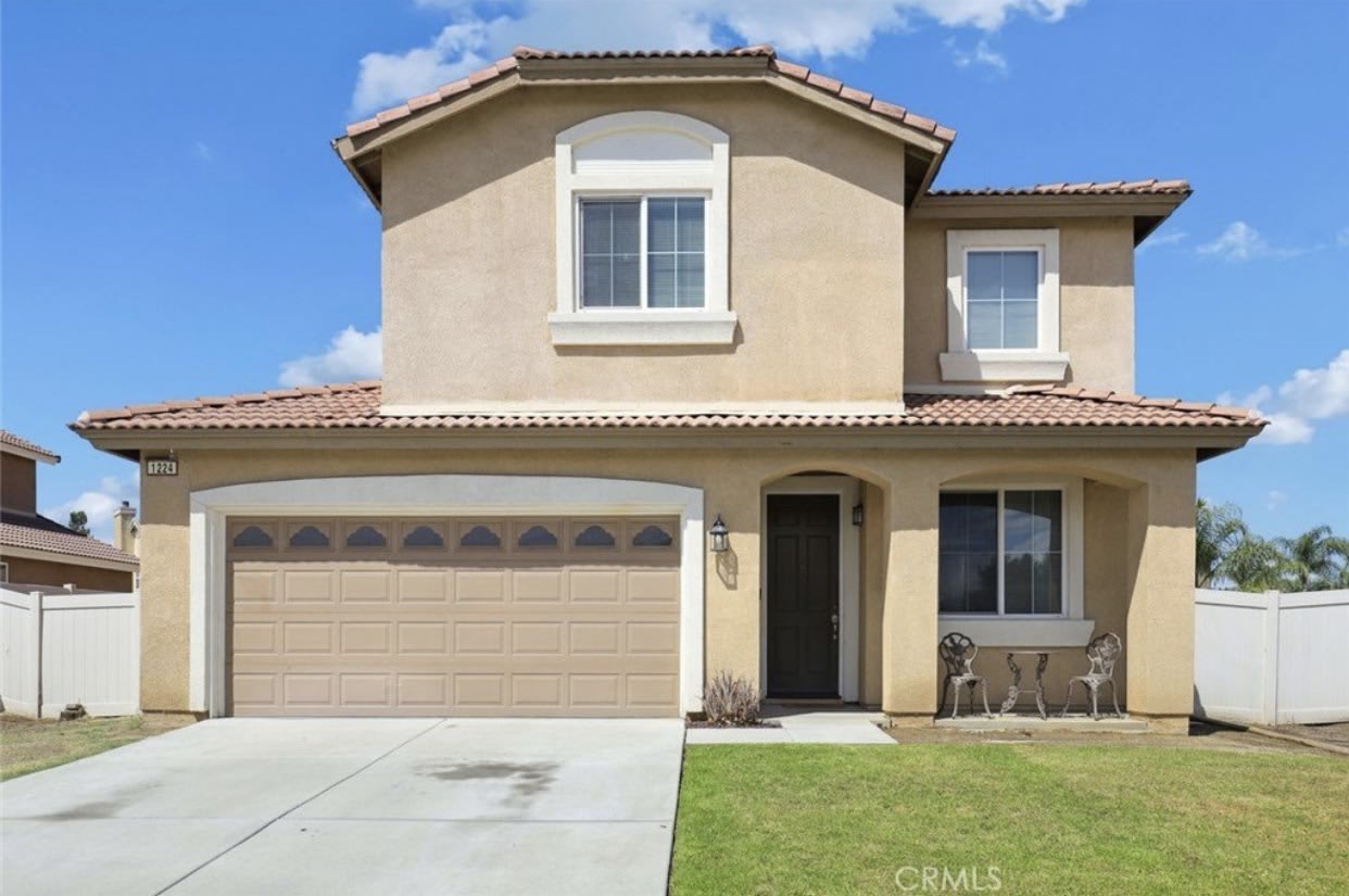 1224 Periwinkle Place