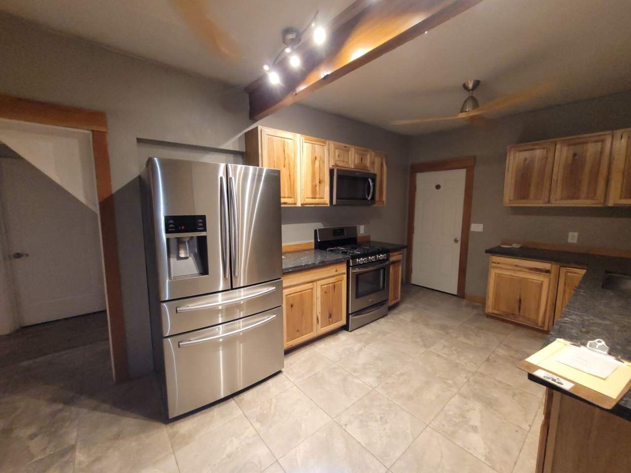 ALL UTILITIES INCLUDED - Country Home in the county on 1/2 Acre lot