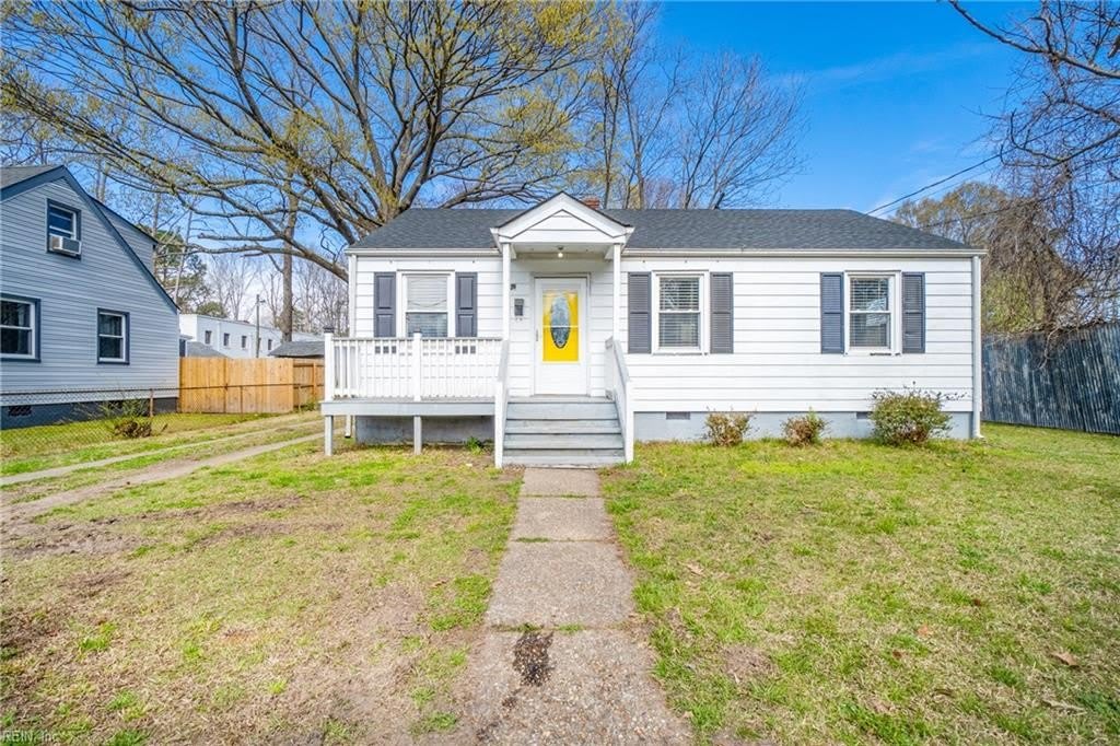 1009 De Gaule Street