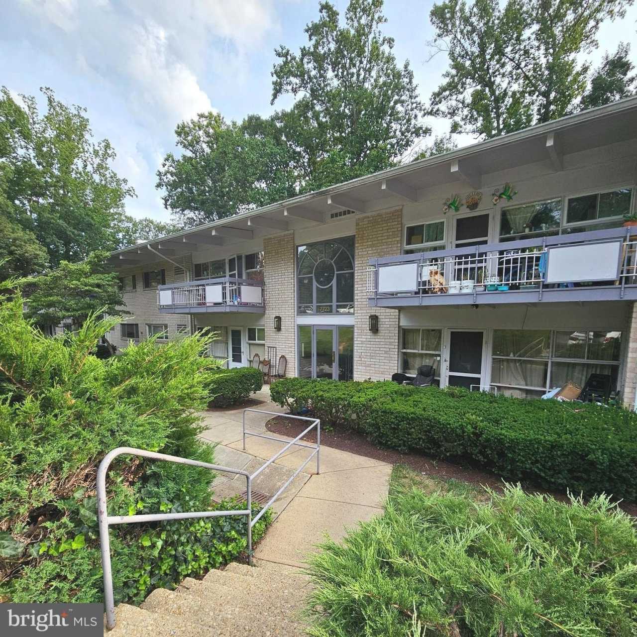 7723 DONNYBROOK Court unit: 6