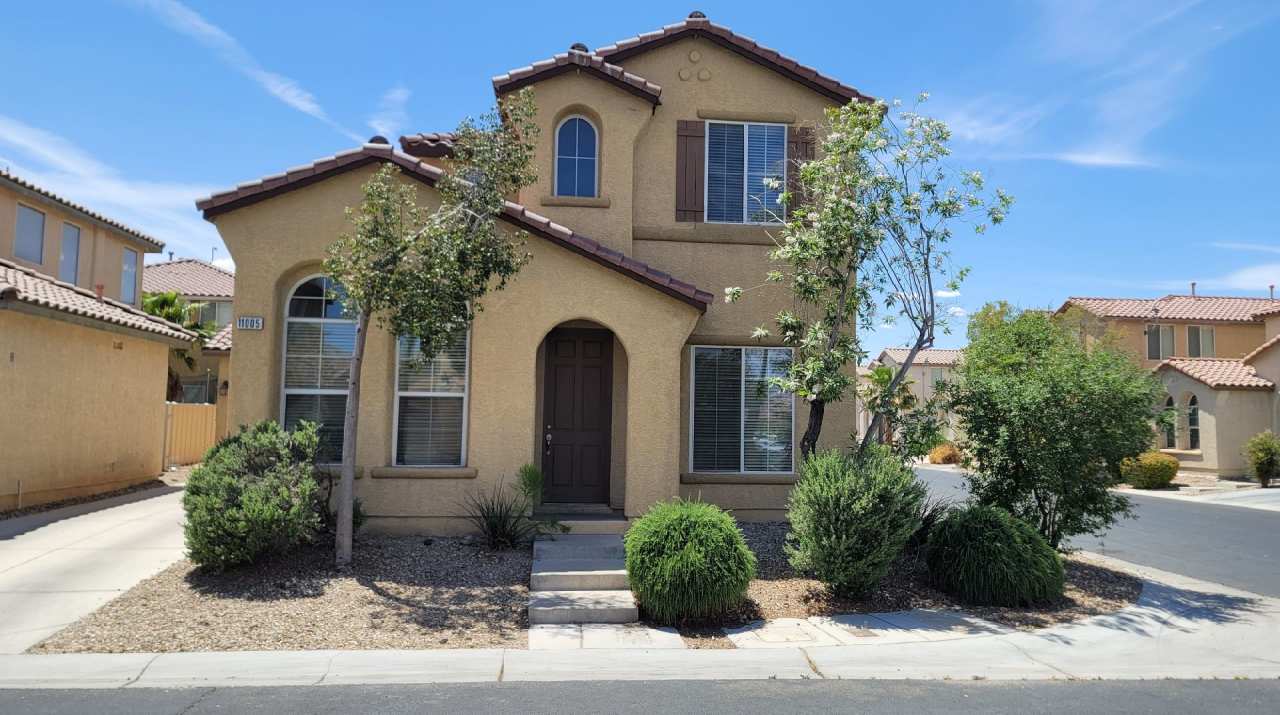 11005 Calamint Hills Ct - 3 bedrooms , 2.5 bathrooms , 1805 SQFT