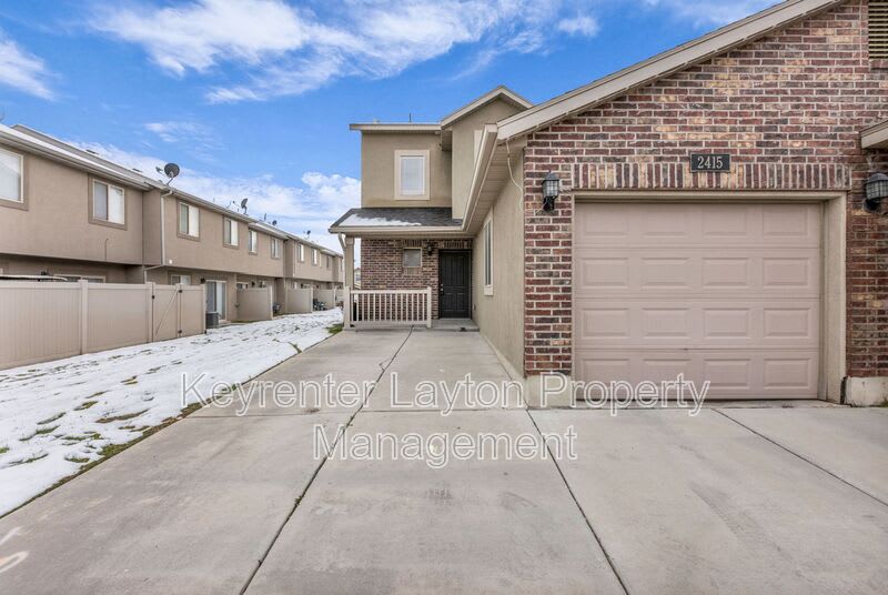 2415 North Wellington Drive