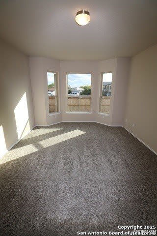 5906 Ivans Farm