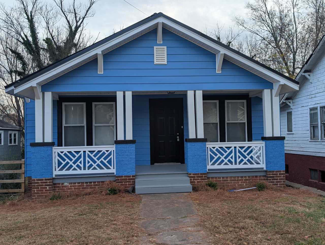 1614 East 1st Street