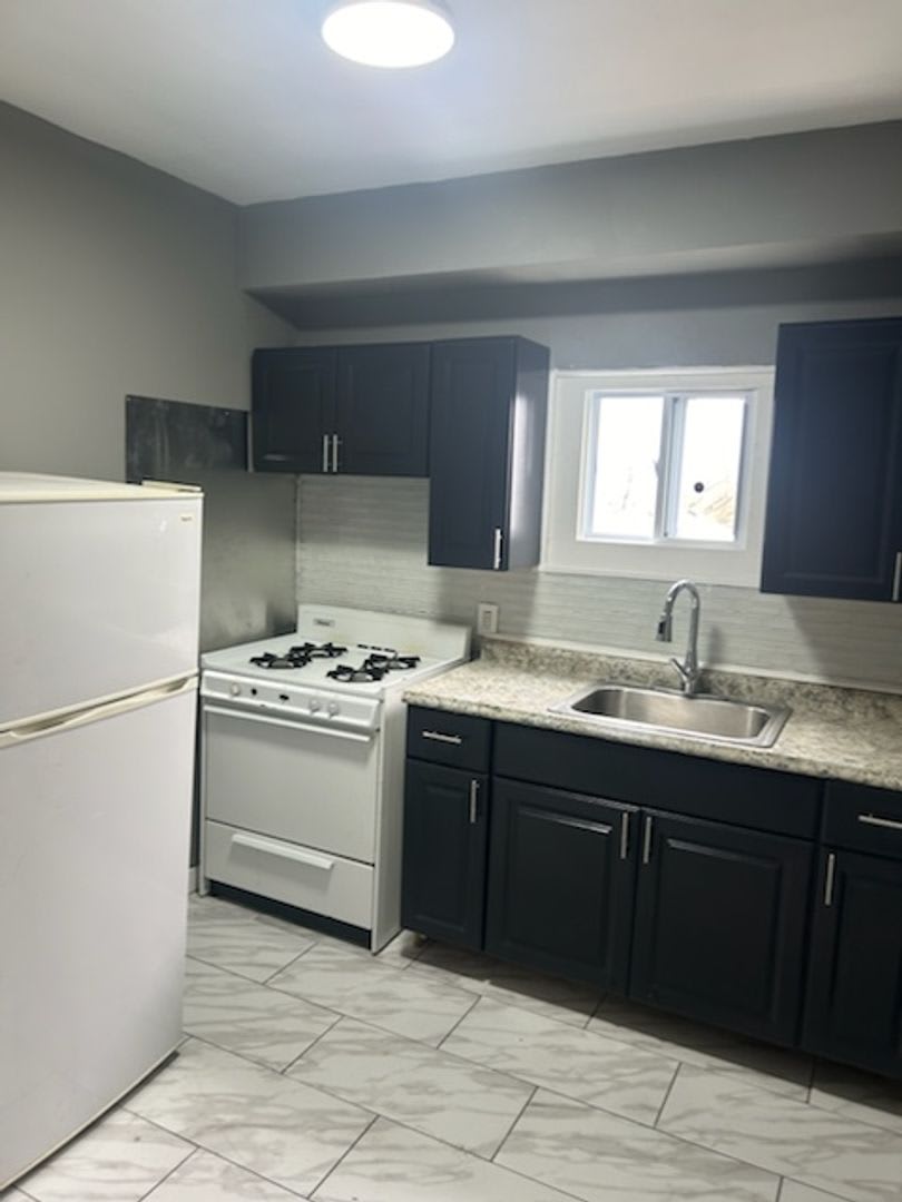 Spacious 3 bedroom apartment for rent in Brentwood